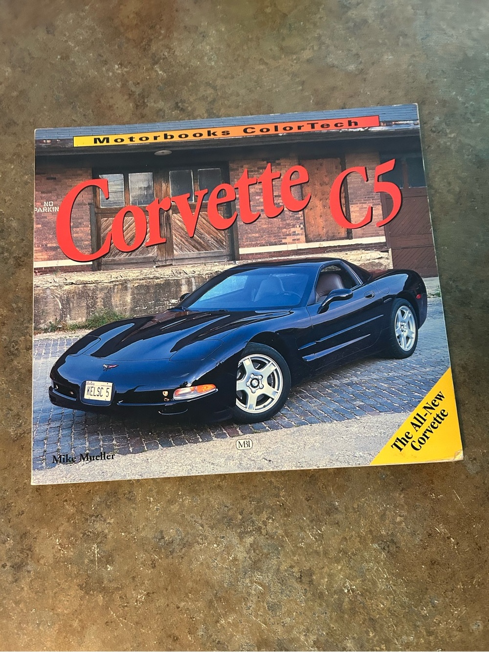 Corvette C5 Motorbooks ColorTech Paperback Book Coffee Table Book